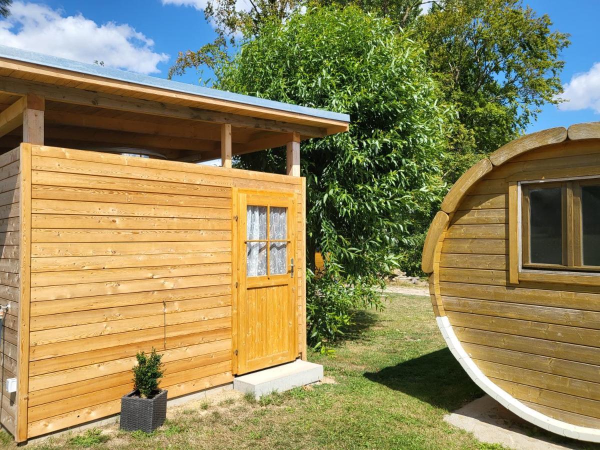 Peenehof Koeppen - Ferienwohnungen & Schlaffaesser Jordenstorf Exterior foto